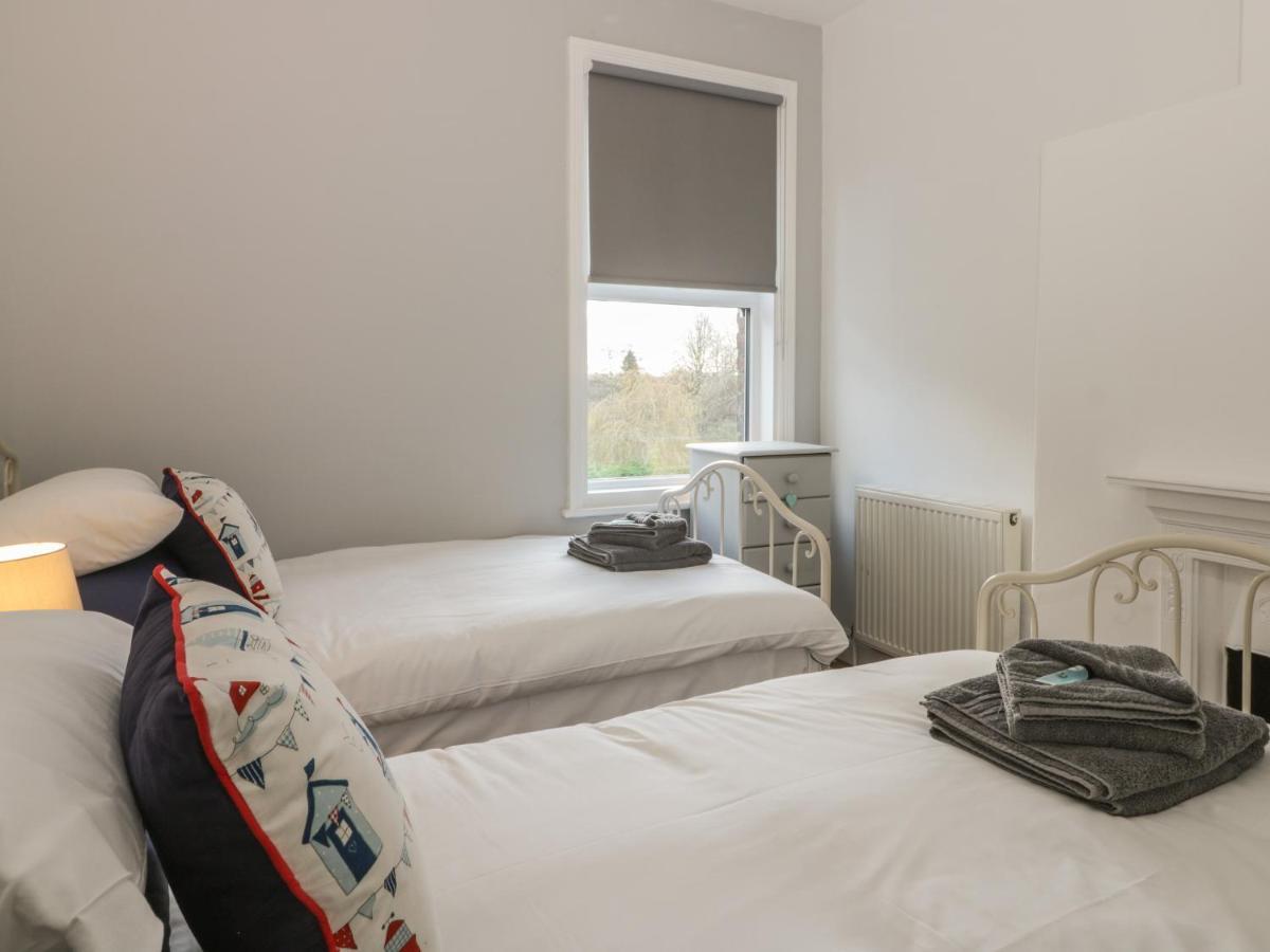 Brinkburn Cottage スカーバラ エクステリア 写真